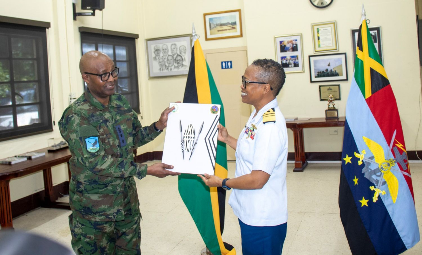 BTN Rwanda | Ishami rya RDF riri muri Jamaica ryashimiwe ibikorwa ...